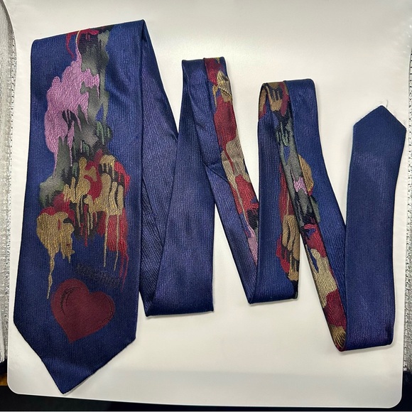 Vintage Moschino Cravatte Bleeding Heart Rare Silk Classic Tie ITALY Heart - Picture 4 of 9